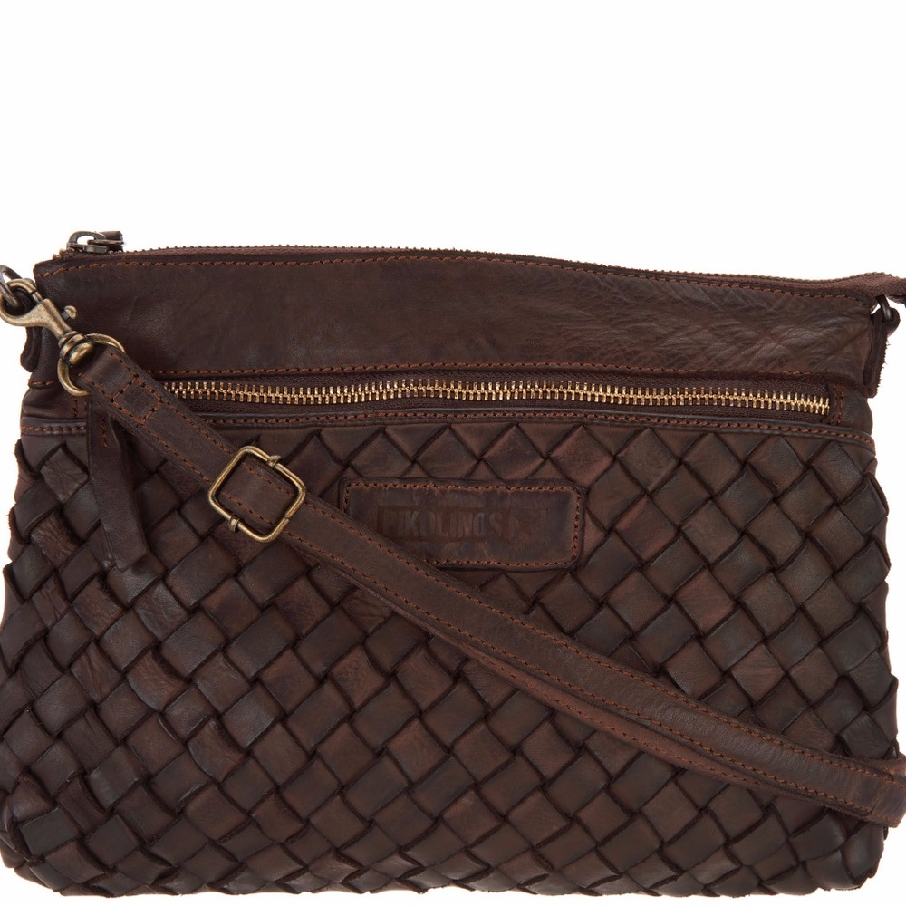 Pikolinos soft leather crossbody bag